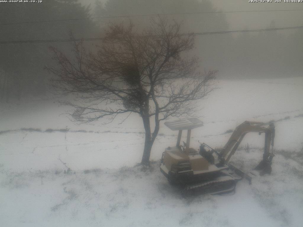 ヒュッテオソラカン前駐車場