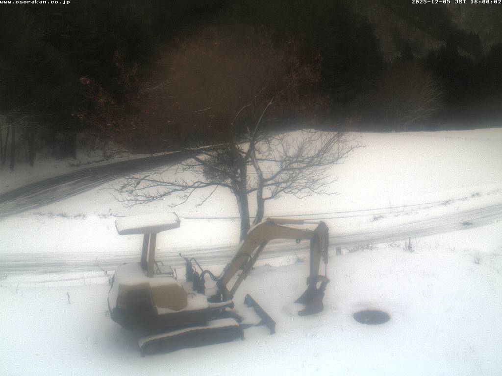 ヒュッテオソラカン前駐車場